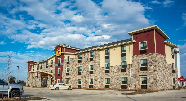 My Place Hotel-Altoona/Des Moines, IA image 1
